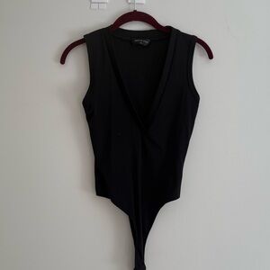 White fox BLACK BODYSUIT